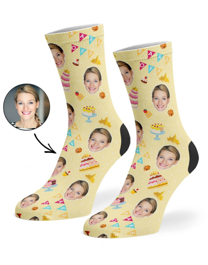 Cream Bake Off Queen Socks