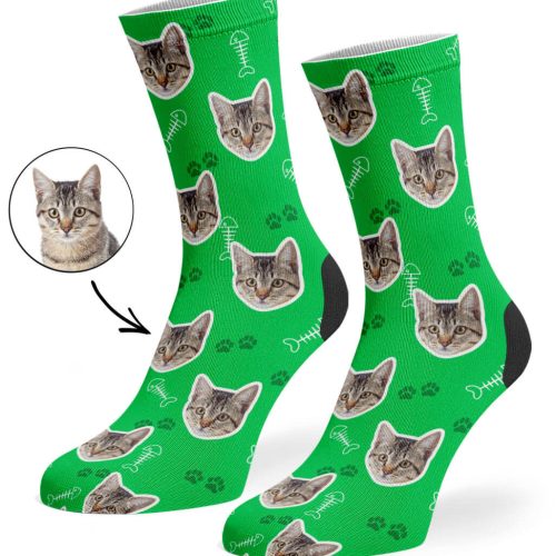 Green Your Cat On Socks