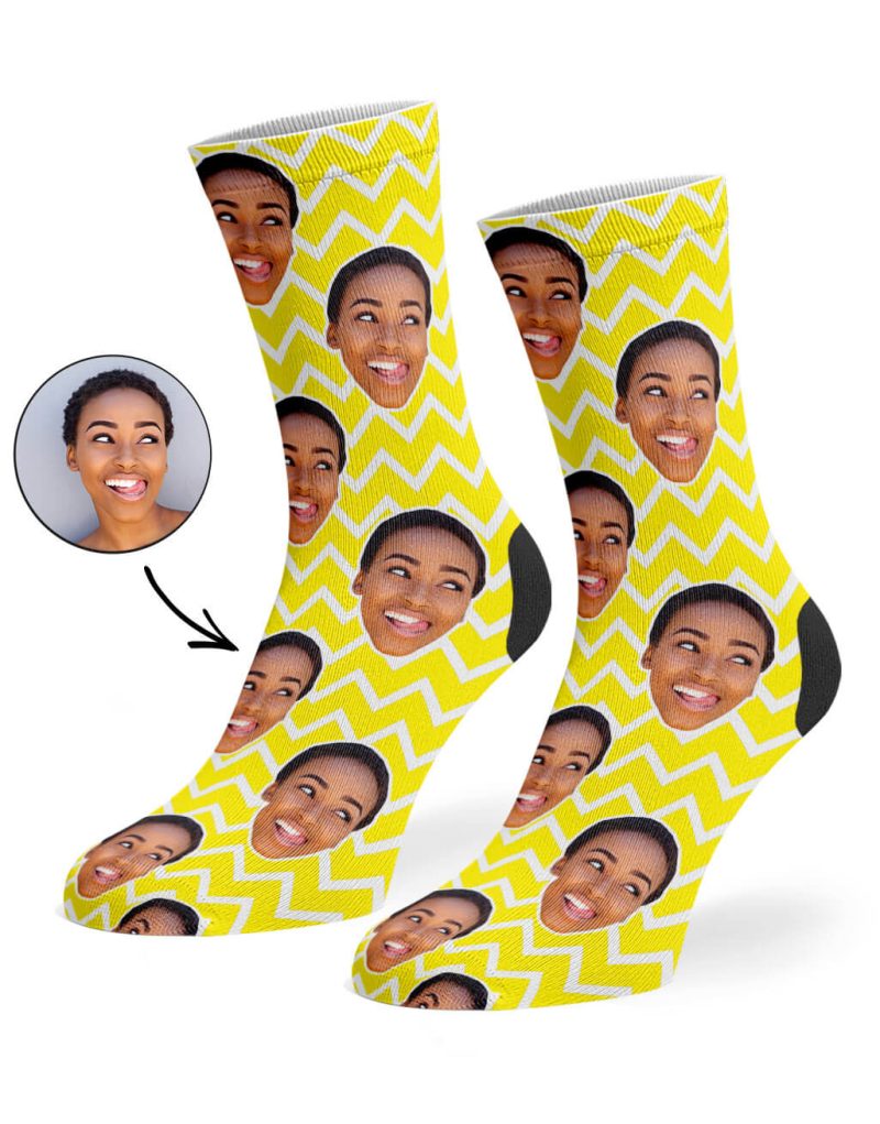 Yellow Zig Zag Face Pattern Socks